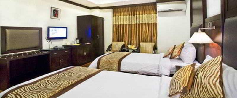 Hotel Parkland Chirag Enclave Neu-Delhi Exterior foto
