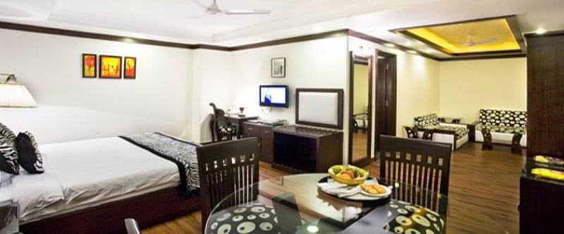 Hotel Parkland Chirag Enclave Neu-Delhi Exterior foto